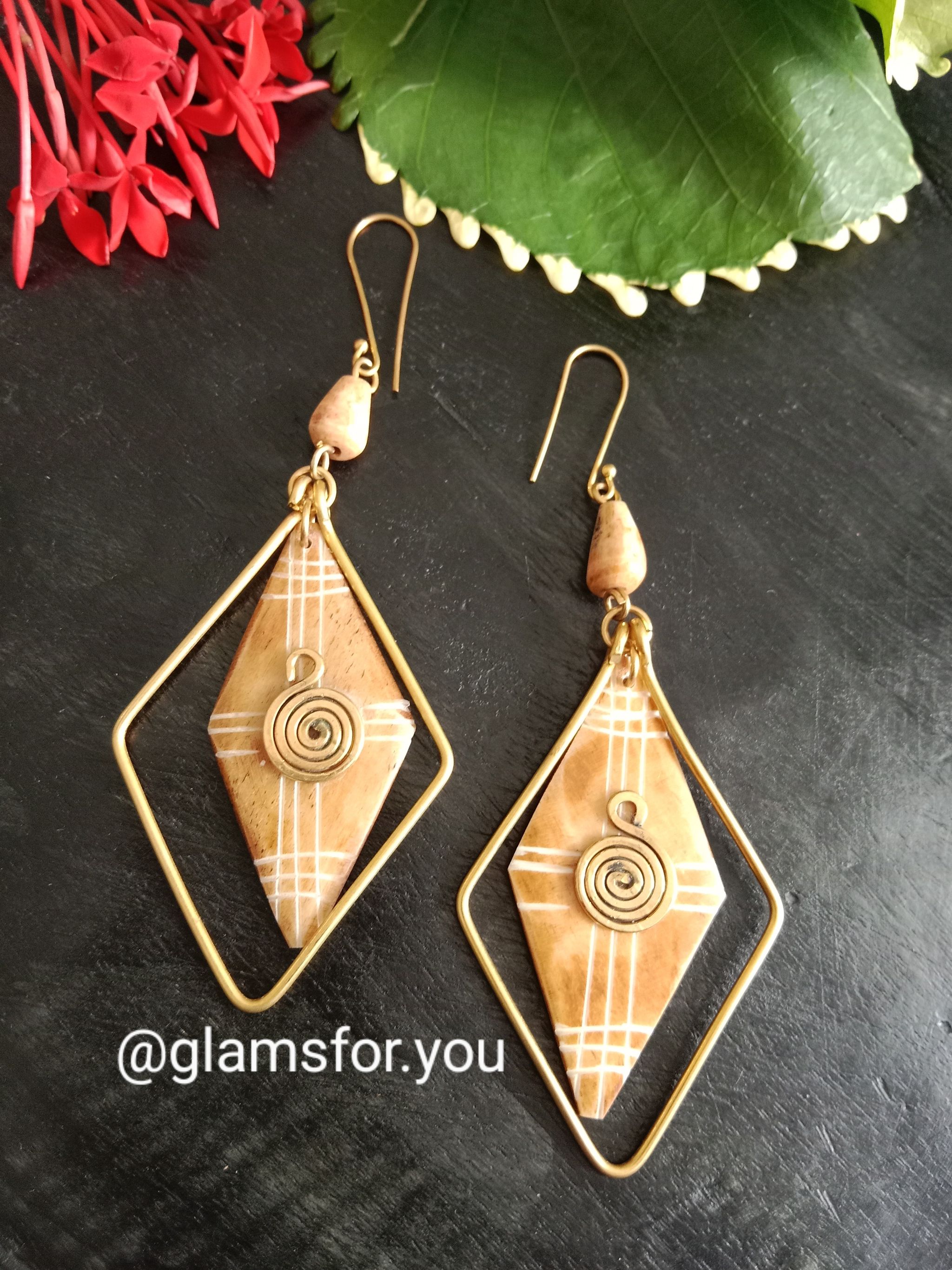 Bone Earing Design_3