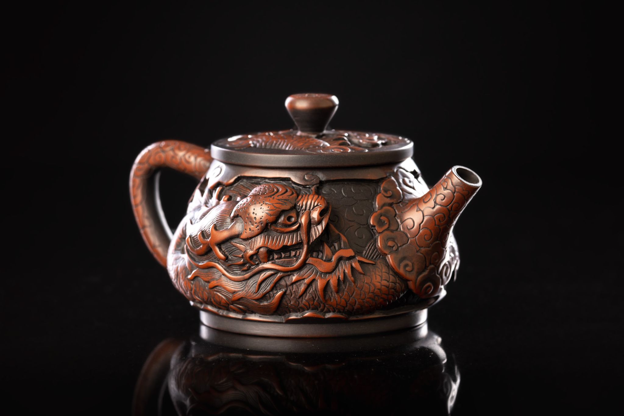 Chinese handmade teapot from Jianshui purple ceramics Dragon_1