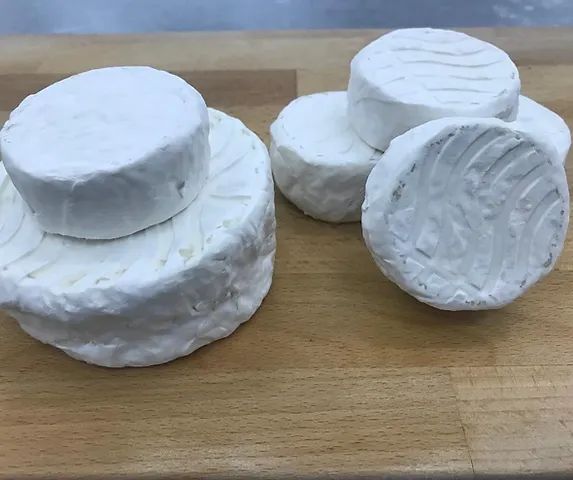 Buffalo Baby Brie (50g)_2