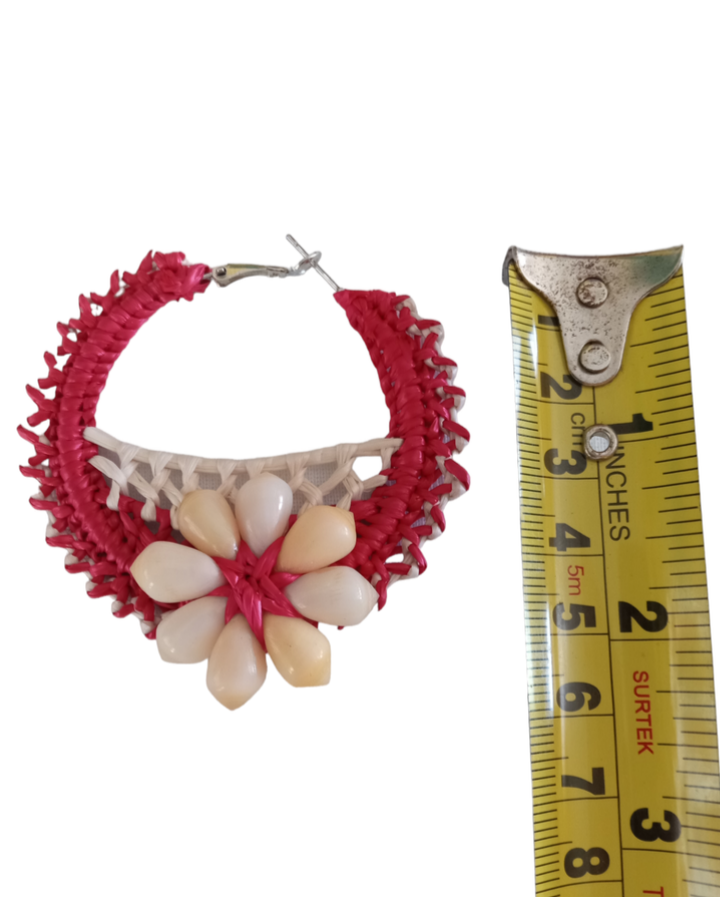 Women's handwoven earrings with seashells _4