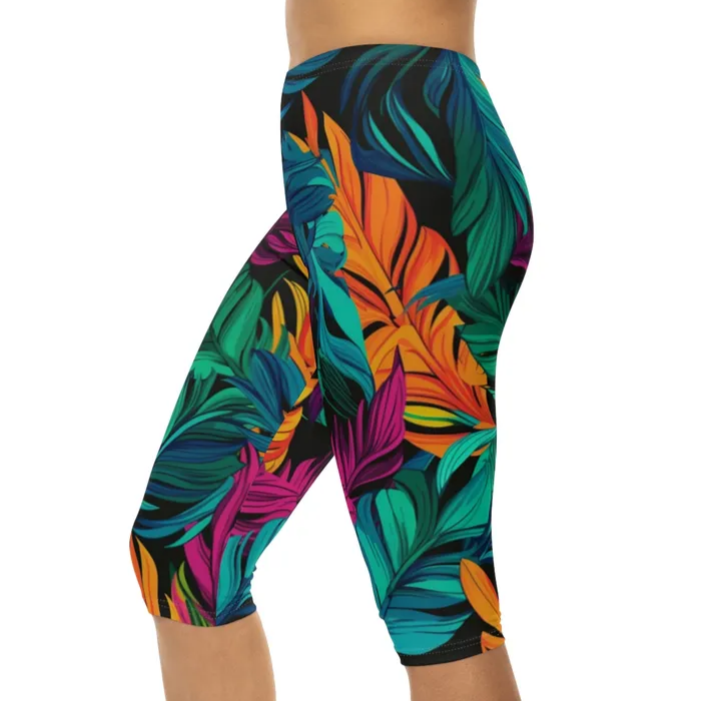 Women’s Capri Leggings (AOP_2