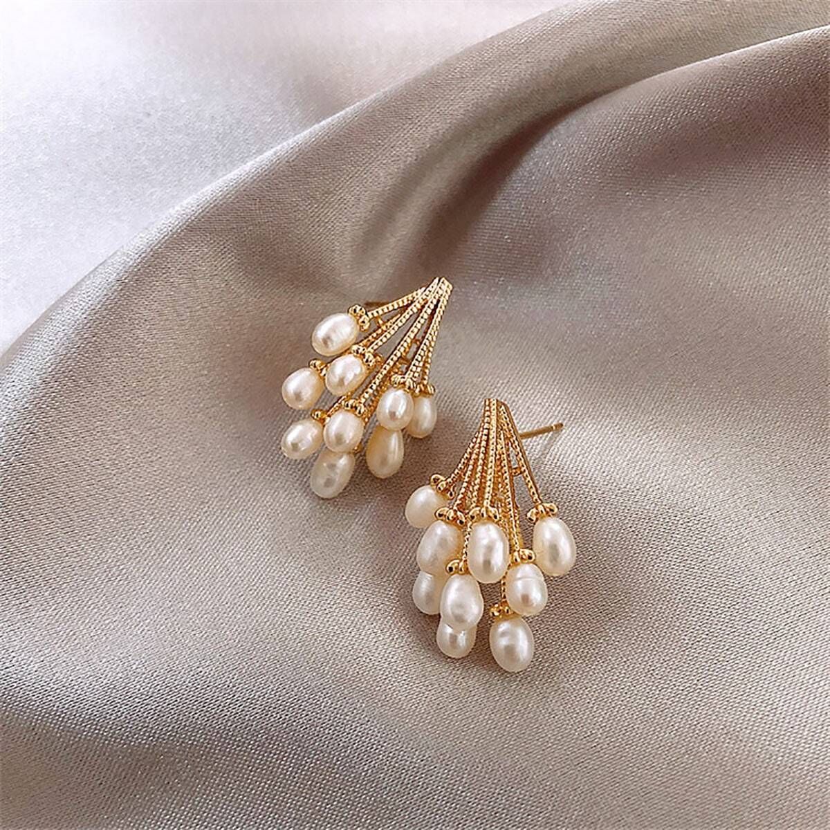 1pair Elegant Pearl Earrings_2