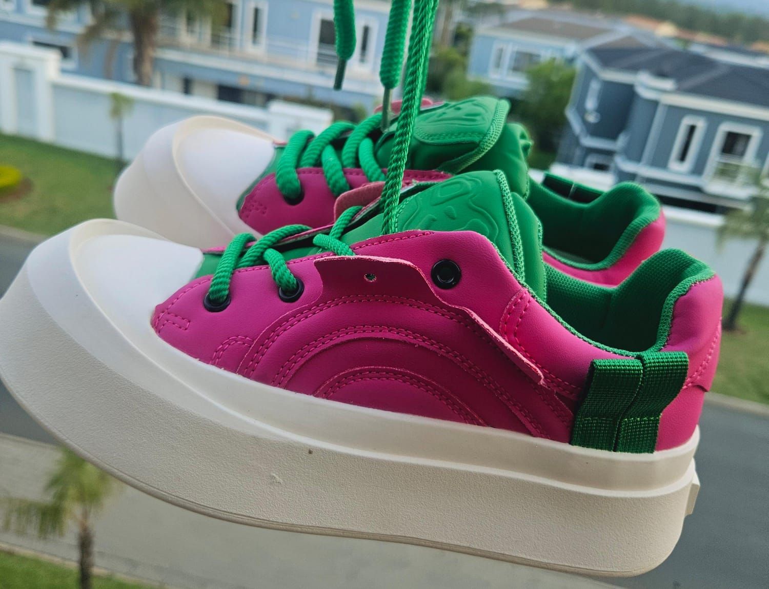 Pink & green sneakers _1