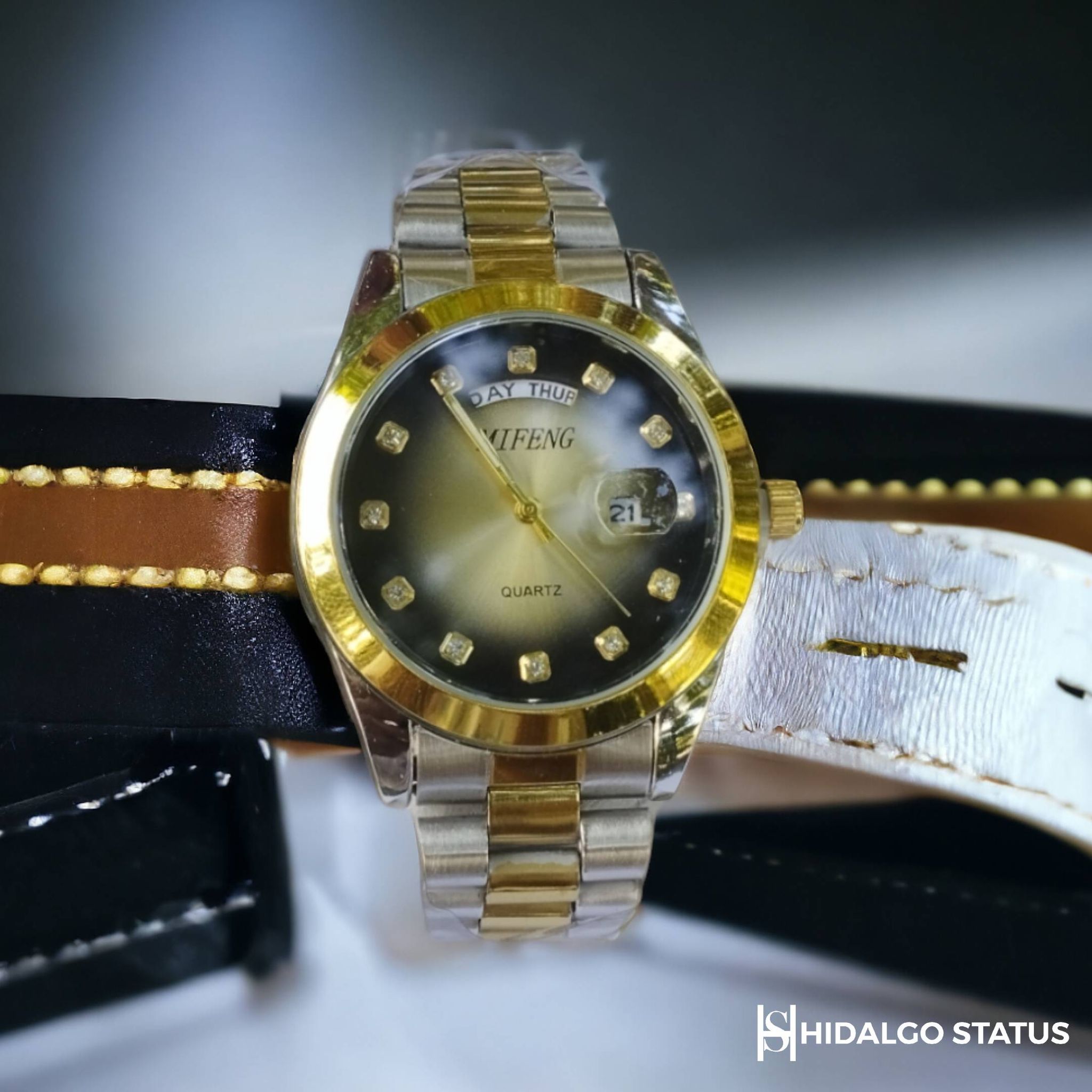 Reloj Golden_0