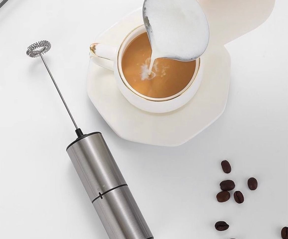 Electric milk frother _4