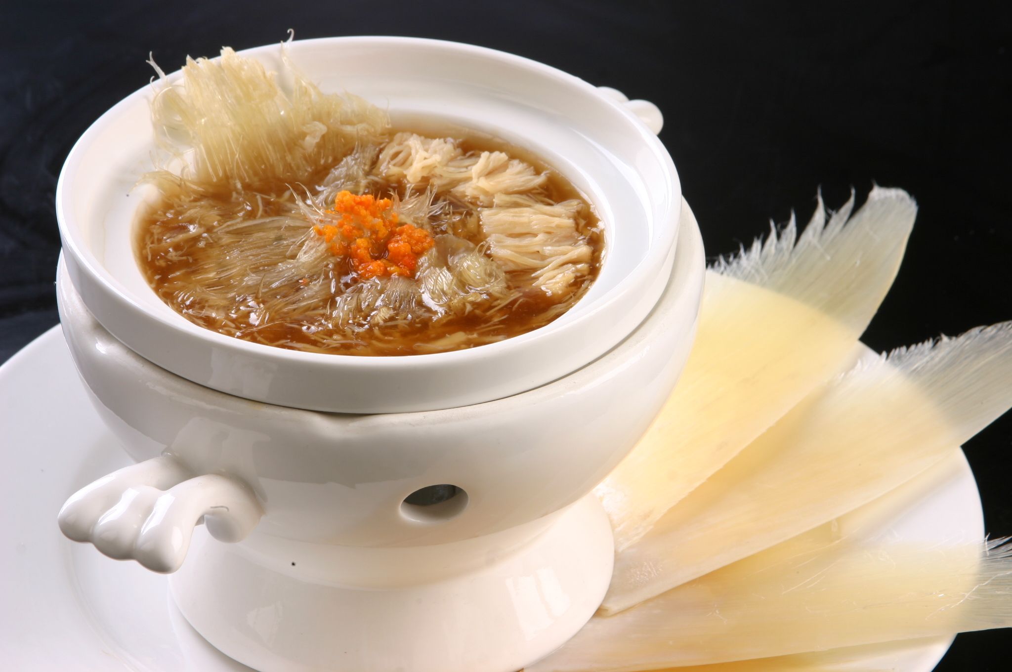 鲜蟹肉小鲍翅羹 Braised Shark's Fin & Fresh Crab Meat_0