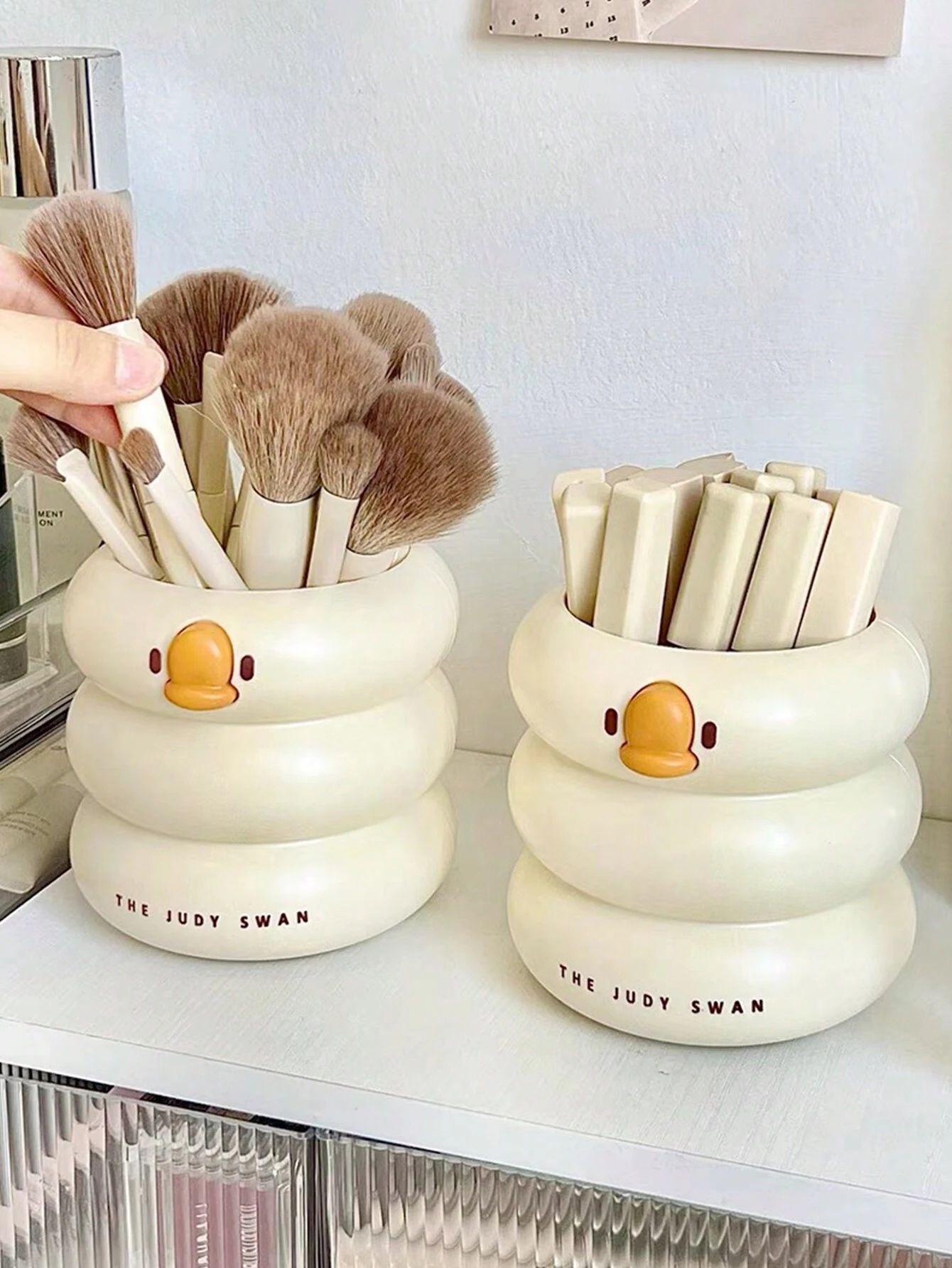 Cloud & Duck Cosmetic Organizer_0