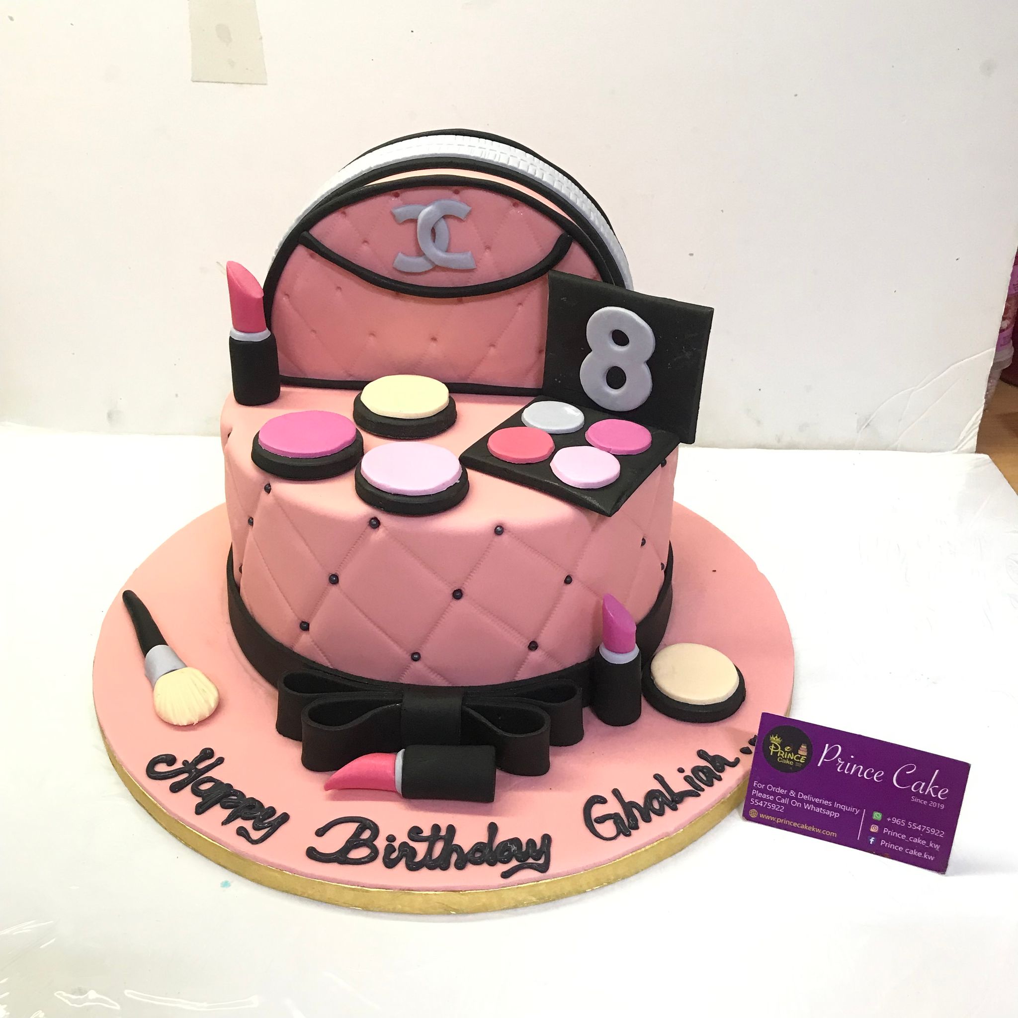 #2 make up cake_0