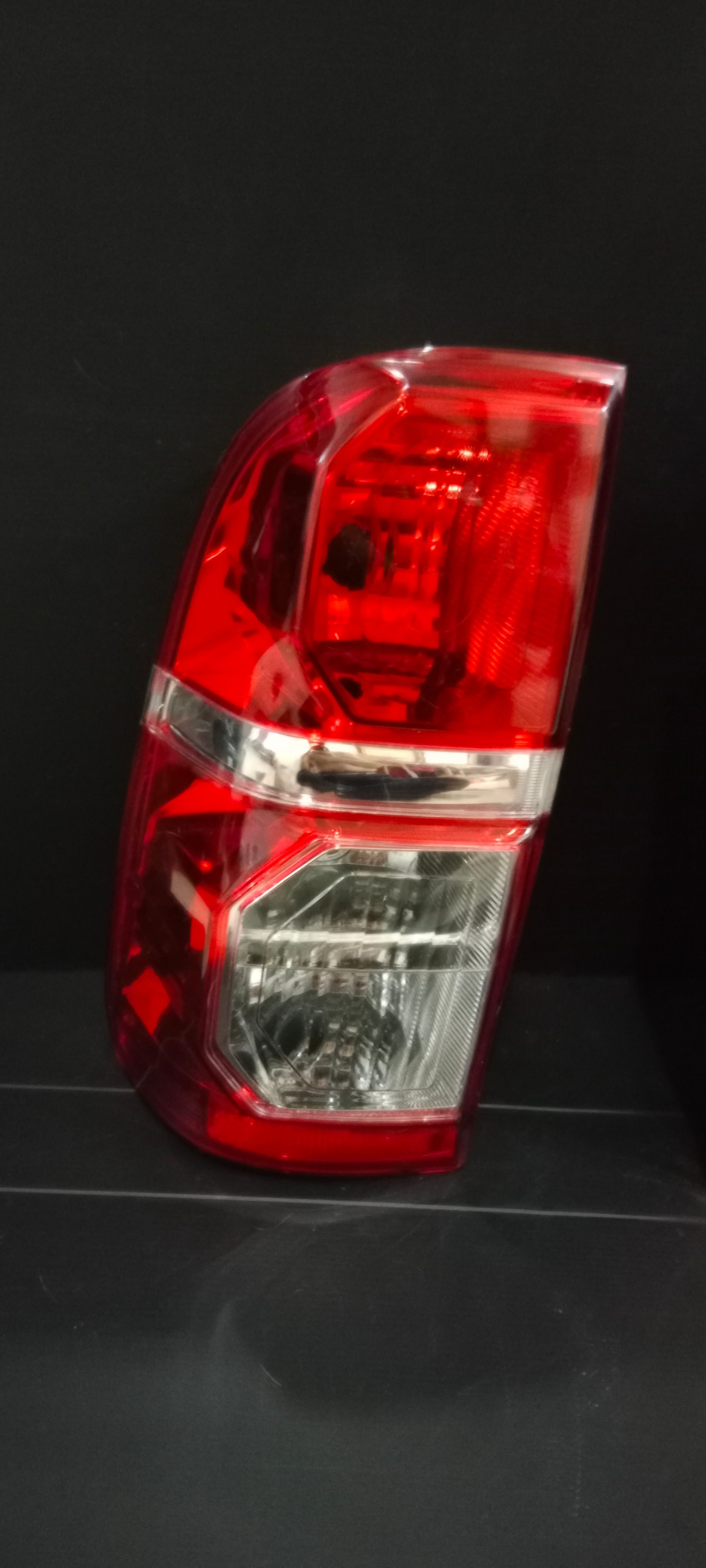 tail light hilux vigo_1