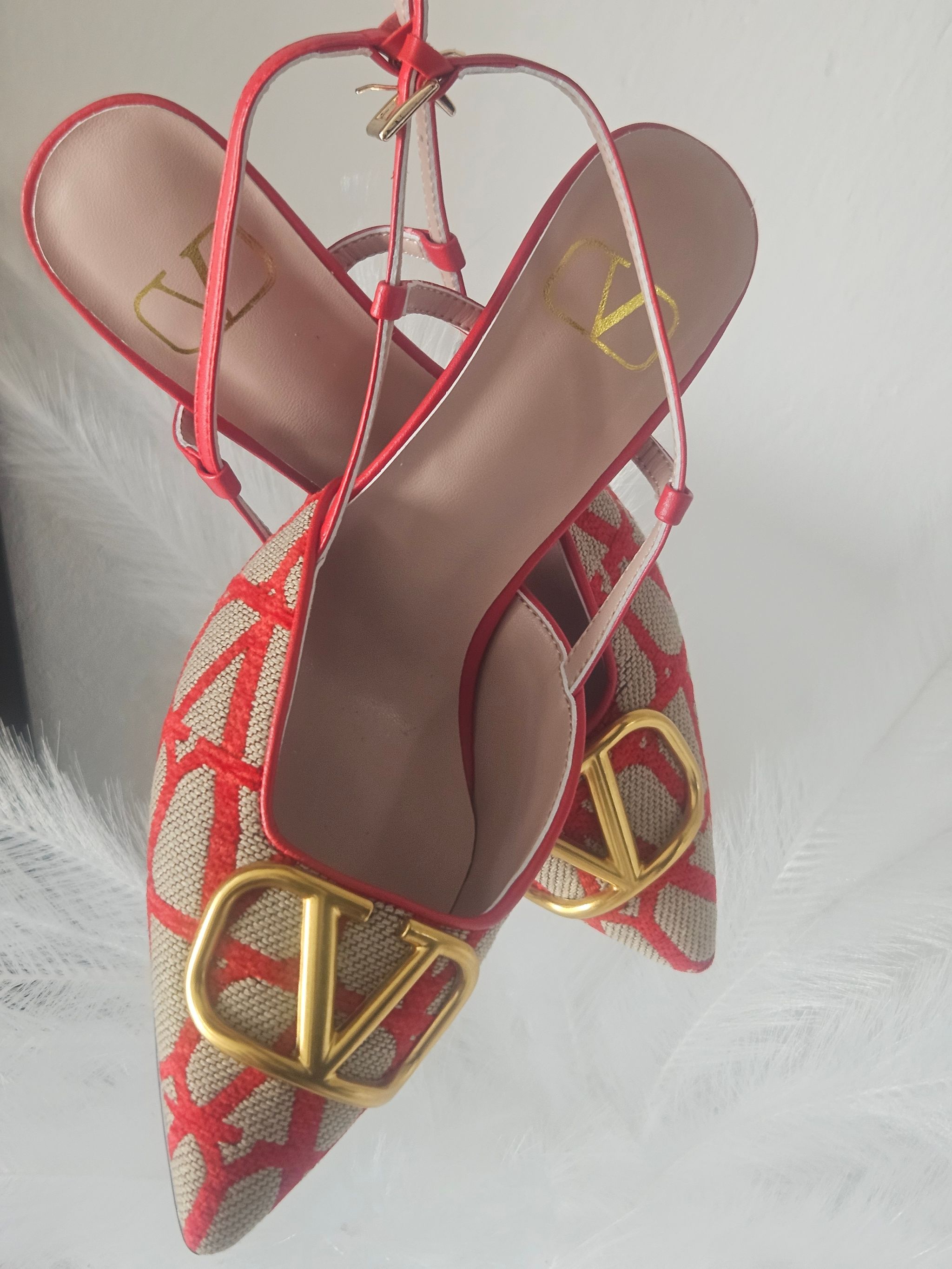 Valentino heels _1