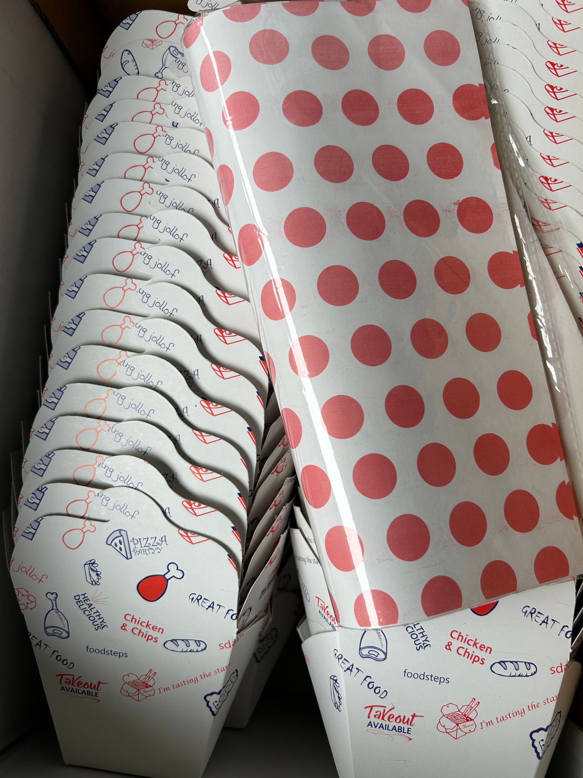 “POLKA DOT” DELI PAPERS - 12” x 12” / RED & WHITE  - CARTON OF 1000 SHEETS_3