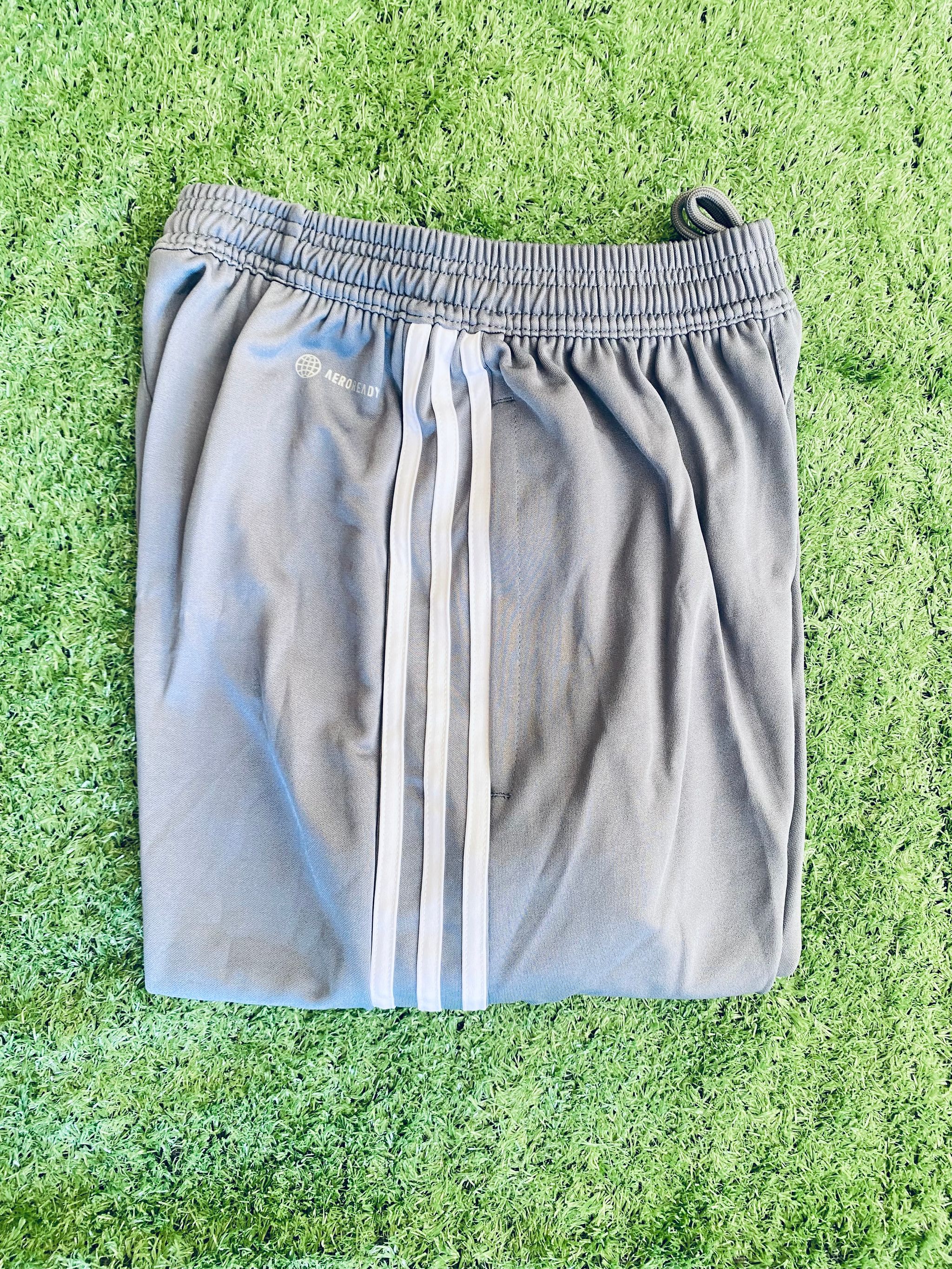 Adidas pants_2