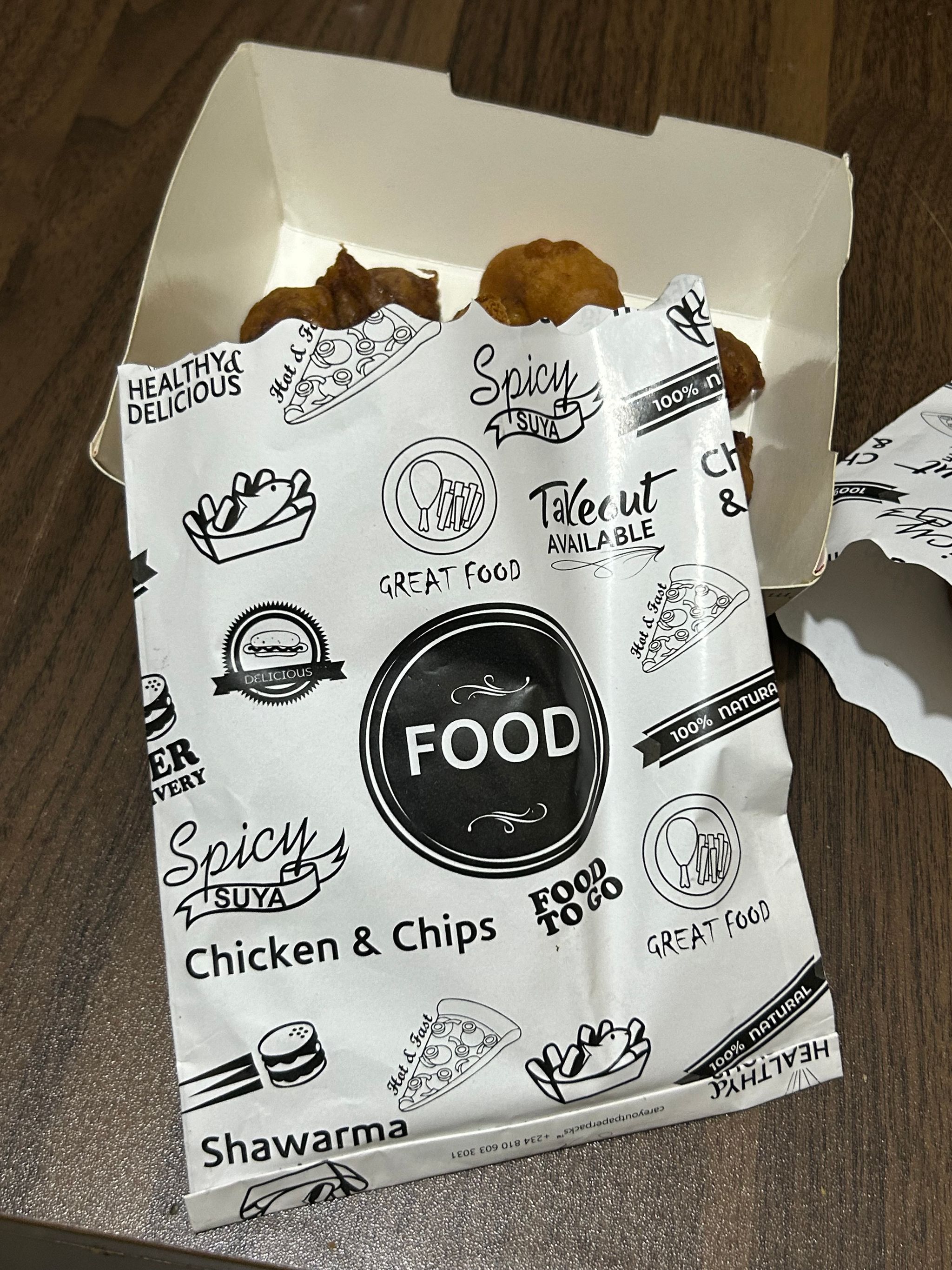 “FOOD” TREATS TAKEOUT BAGS - 7” x 5.5” - CARTON OF 1000 PIECES _9