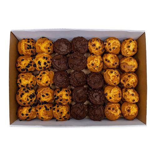 Member's Selection Freshly Baked Assorted Flavor Muffins 35 Units_0