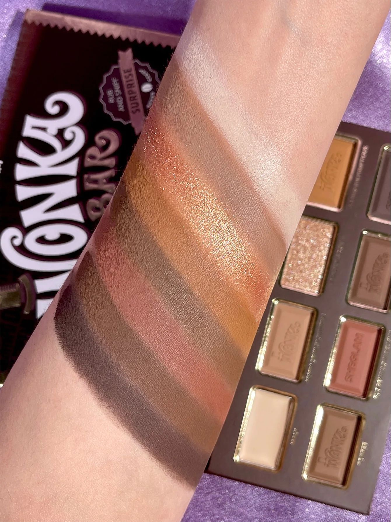 SHEGLAM Willy Wonka Wonka Bar Eyeshadow Palette_3