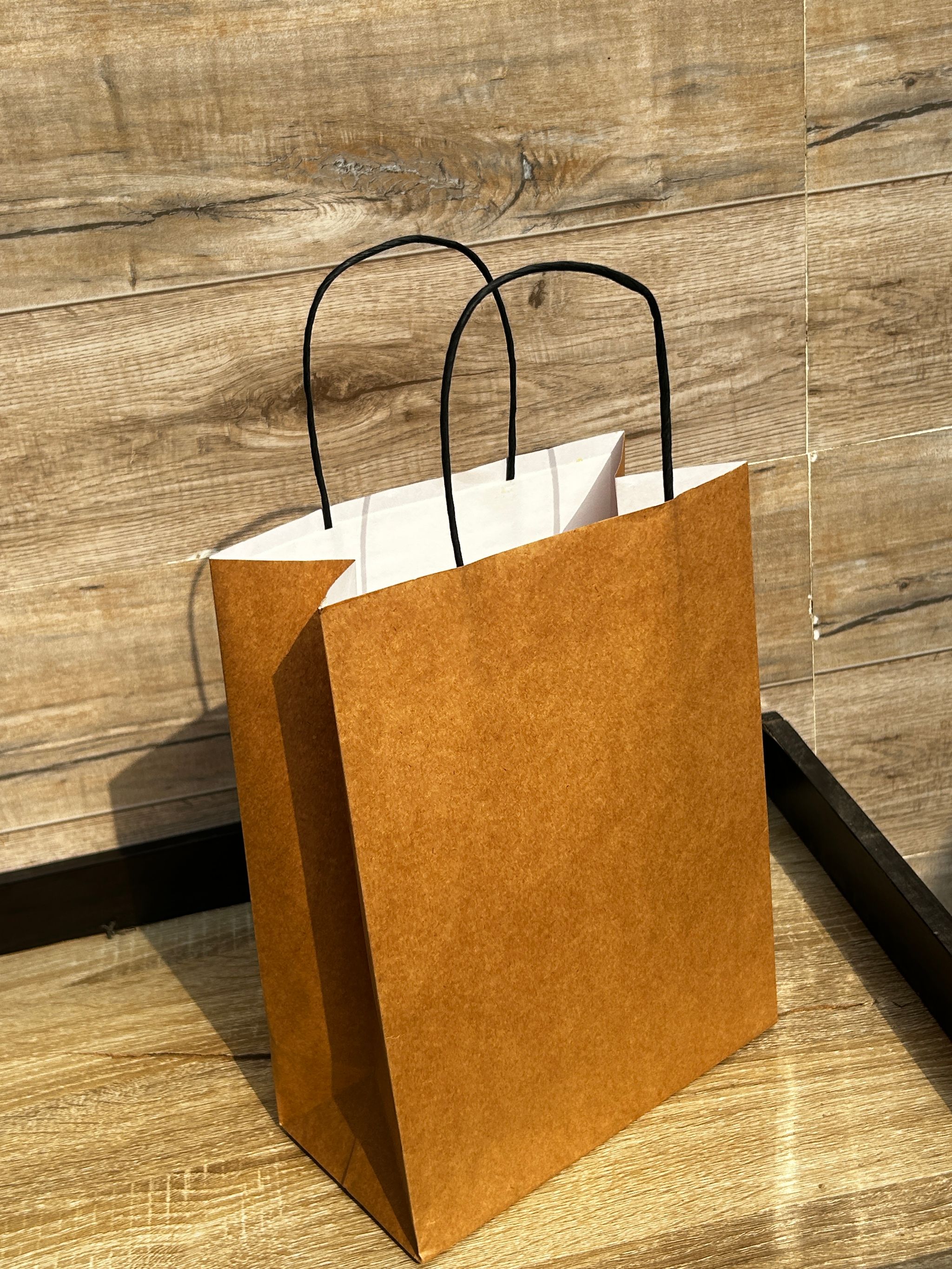 BROWN DELIVERY CARRIER BAGS - 12” x 10” x 5” - CARTON OF 100 BAGS  ( WITH TWIST HANDLES)_1