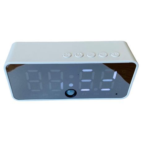 Battery Powered Digital Alarm Clock with Bluetooth Speaker Built In_3