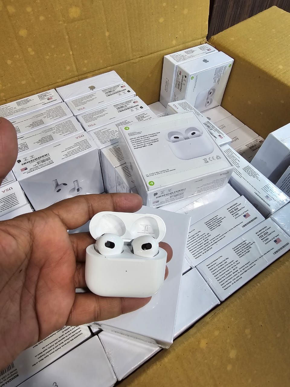 AIRPODS 3RD GEN _0