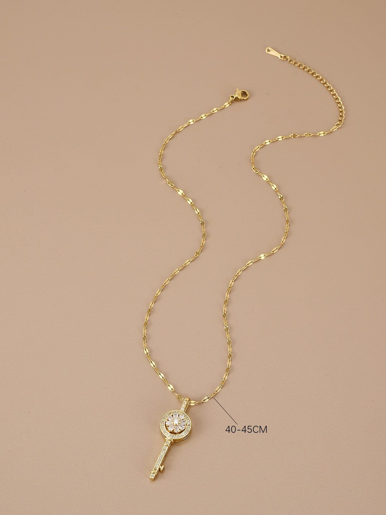 Cubic Zirconia Key Charm Necklace_2