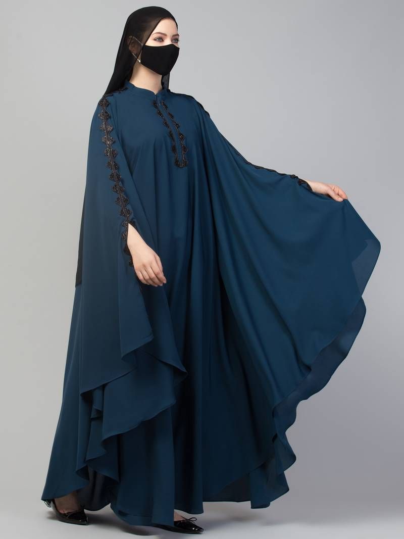 IRANI KAFTAN WITH EMBELLISHED LACEWORK_1