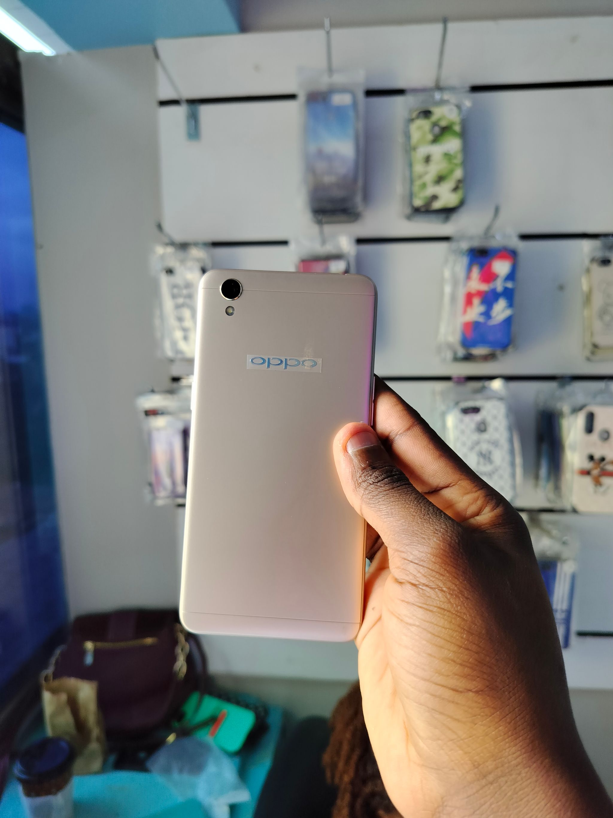  OPPO A37 2GB RAM 16GB ROM GOLD_3