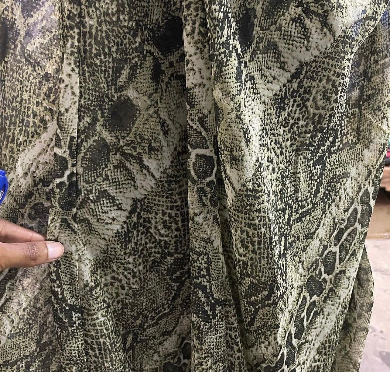 Snake print dress_1