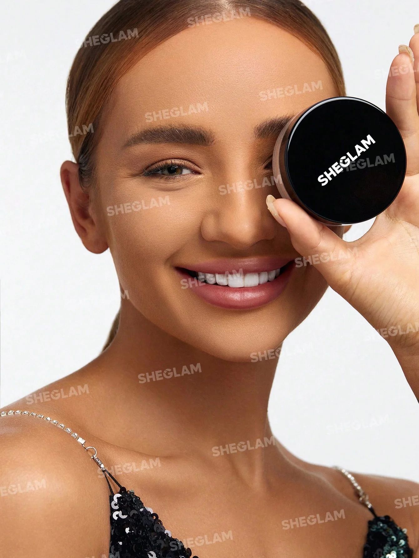 SHEGLAM Baked Glow Setting Powder - Cappuccino_4