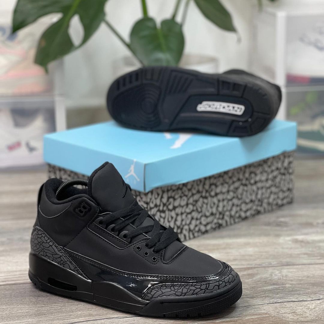 Air Jordan 3 Black Cat _0