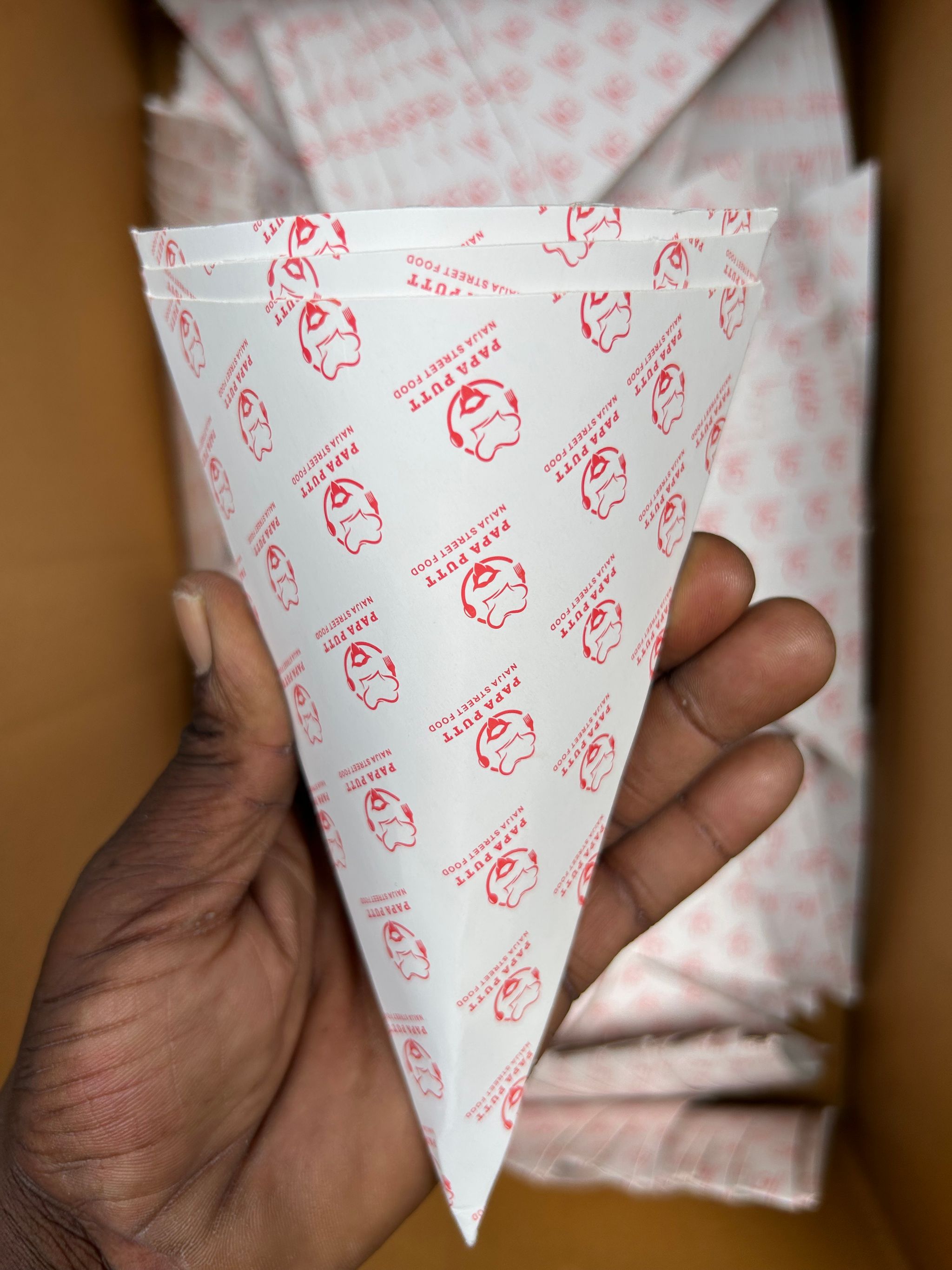 BRANDED TAKEOUT CONES - 6” x 6”  / MINIMUM ORDER QUANTITY OF 1000 PIECES_0