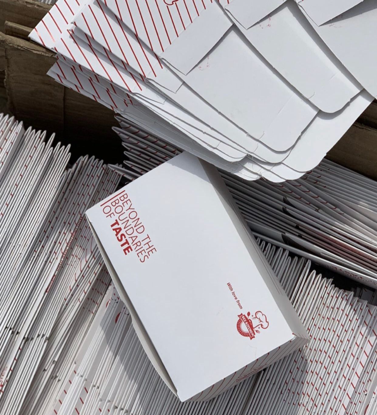 BRANDED TAKEOUT BOXES - 7” x 4” x 3” / MINIMUM ORDER QUANTITY OF 500 PIECES_4