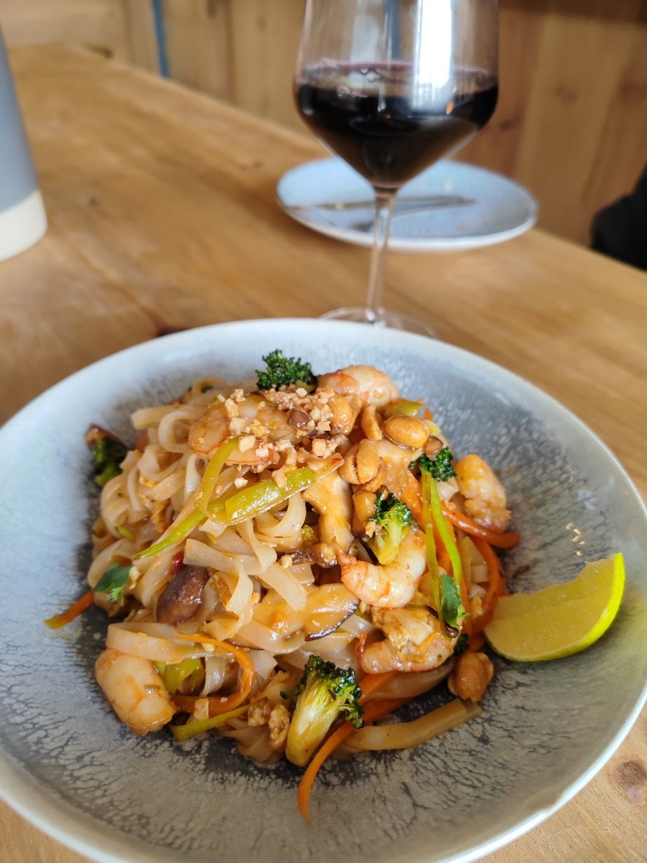 WOK PADTHAI DE GAMBES Y SHITAKE_1