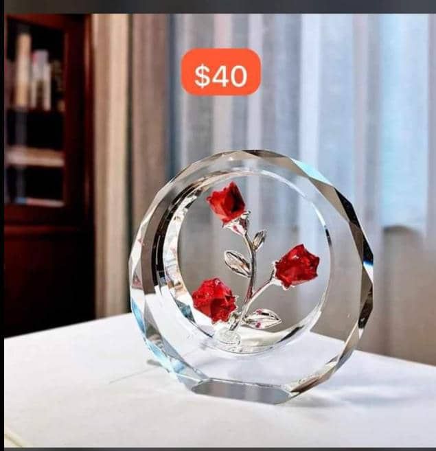 Crystal ornament_0