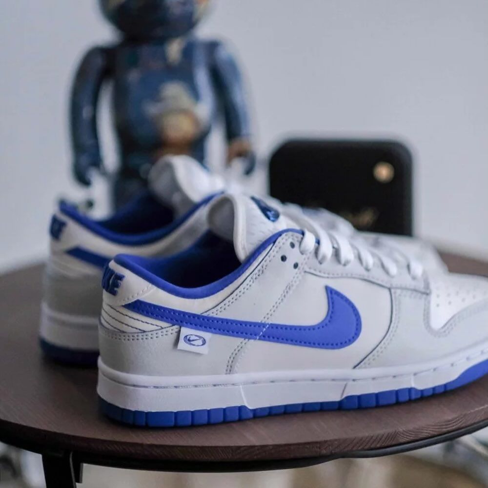 Nike Dunk Low "WorldWide"_0