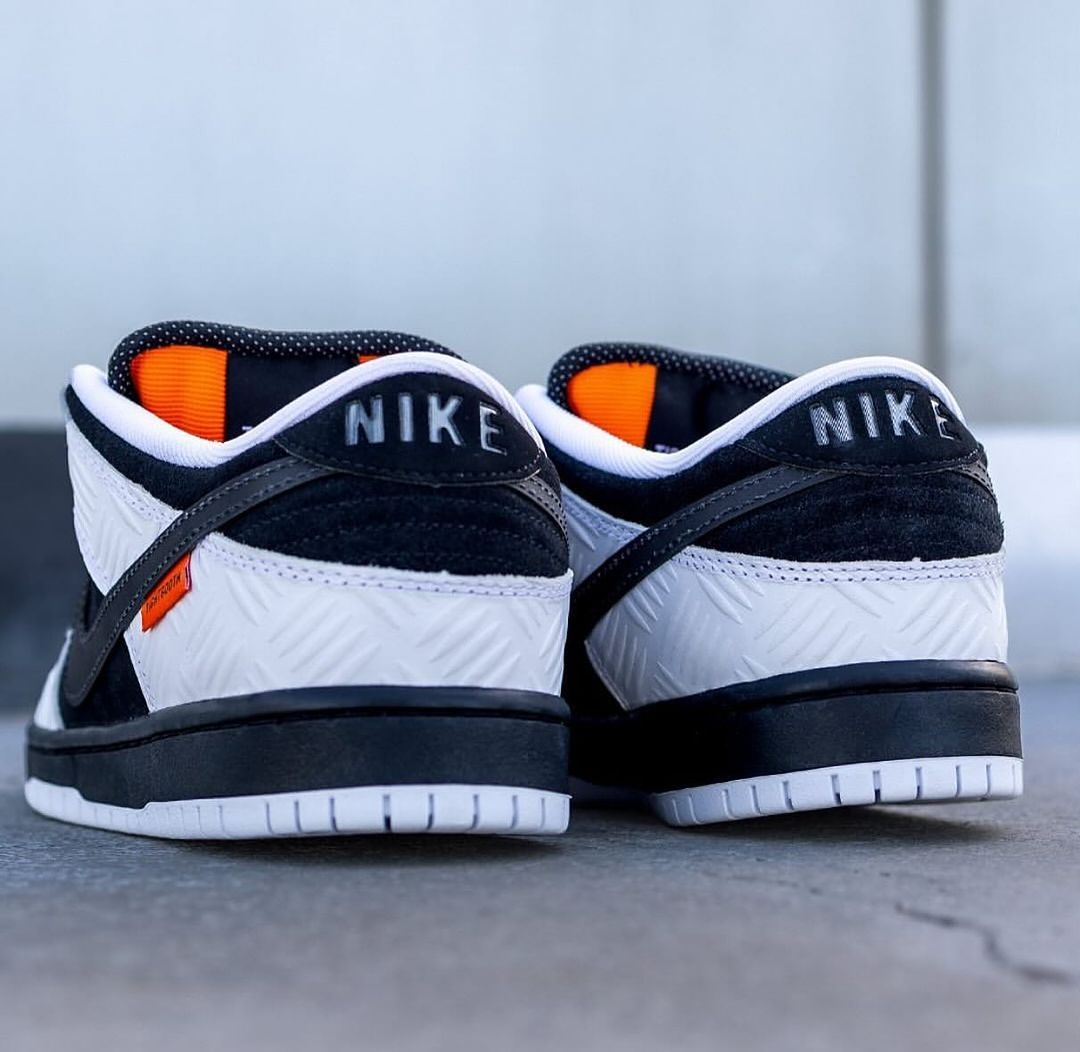 Nike SB Dunk Low "TightBooth"_3