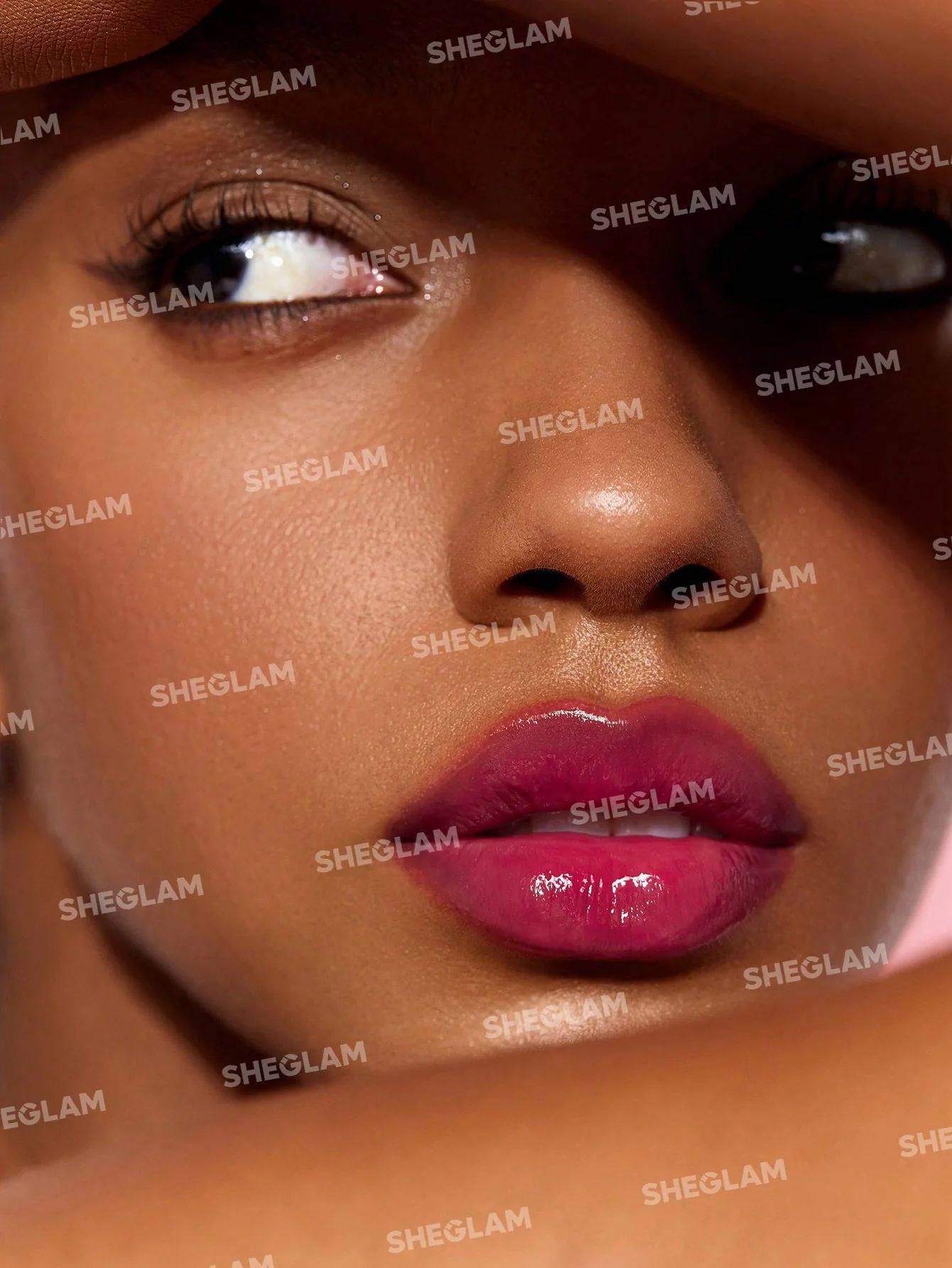 SHEGLAM Mirror Kiss High-Shine Lipstick - A Bold Plan_7