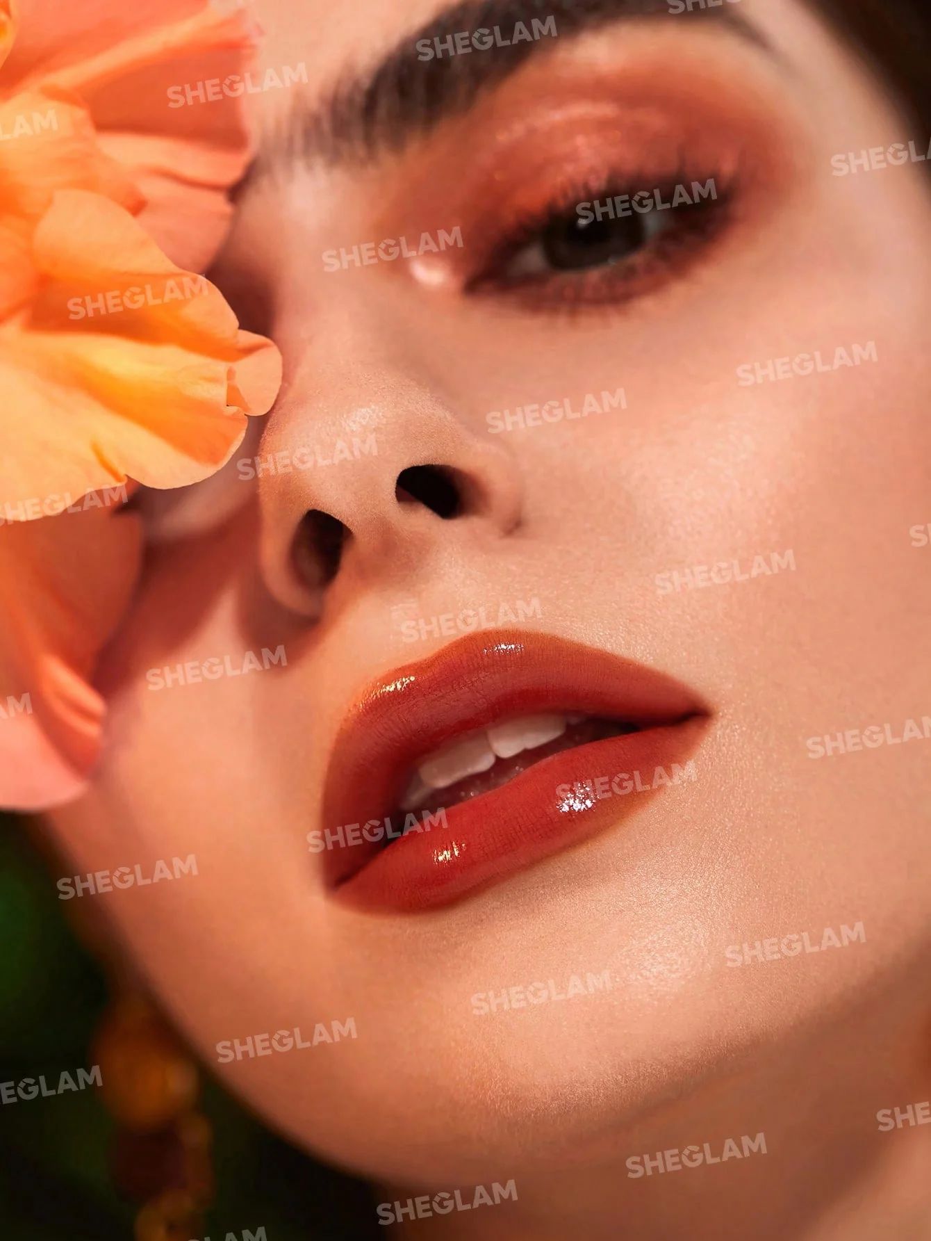 SHEGLAM X Frida Kahlo Flora Lip Tint - Surreal_6