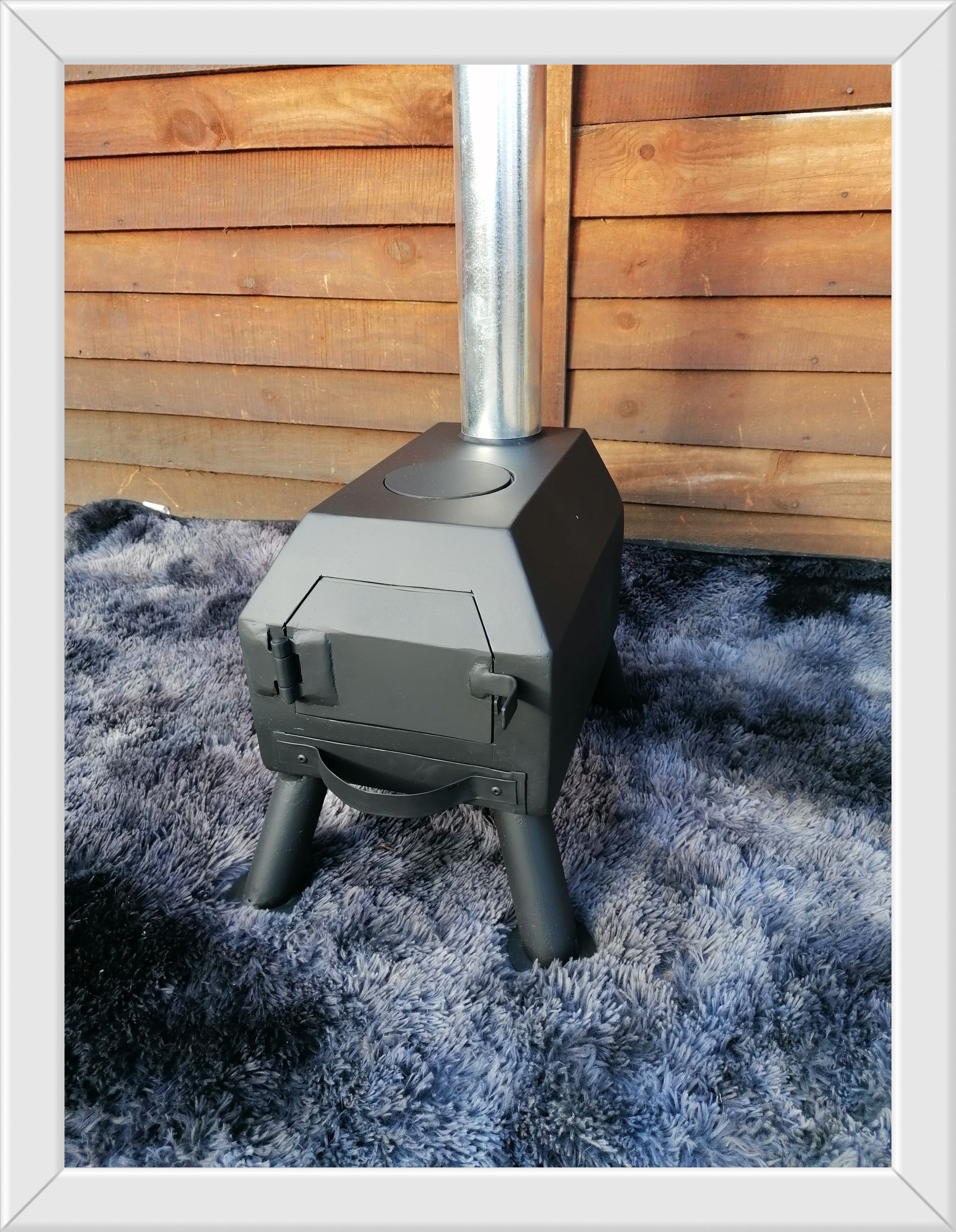 Beautiful 1 plate Rhino coal stove (new) _3