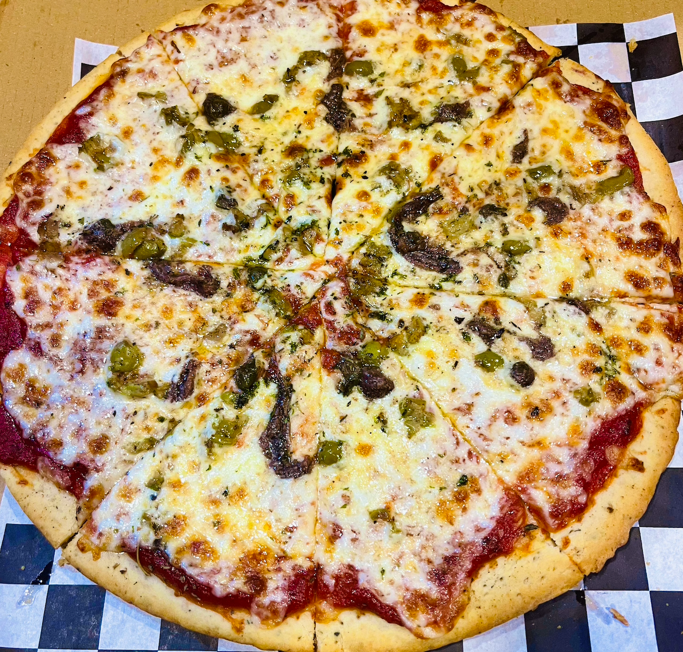 Anchovy Pizza_0