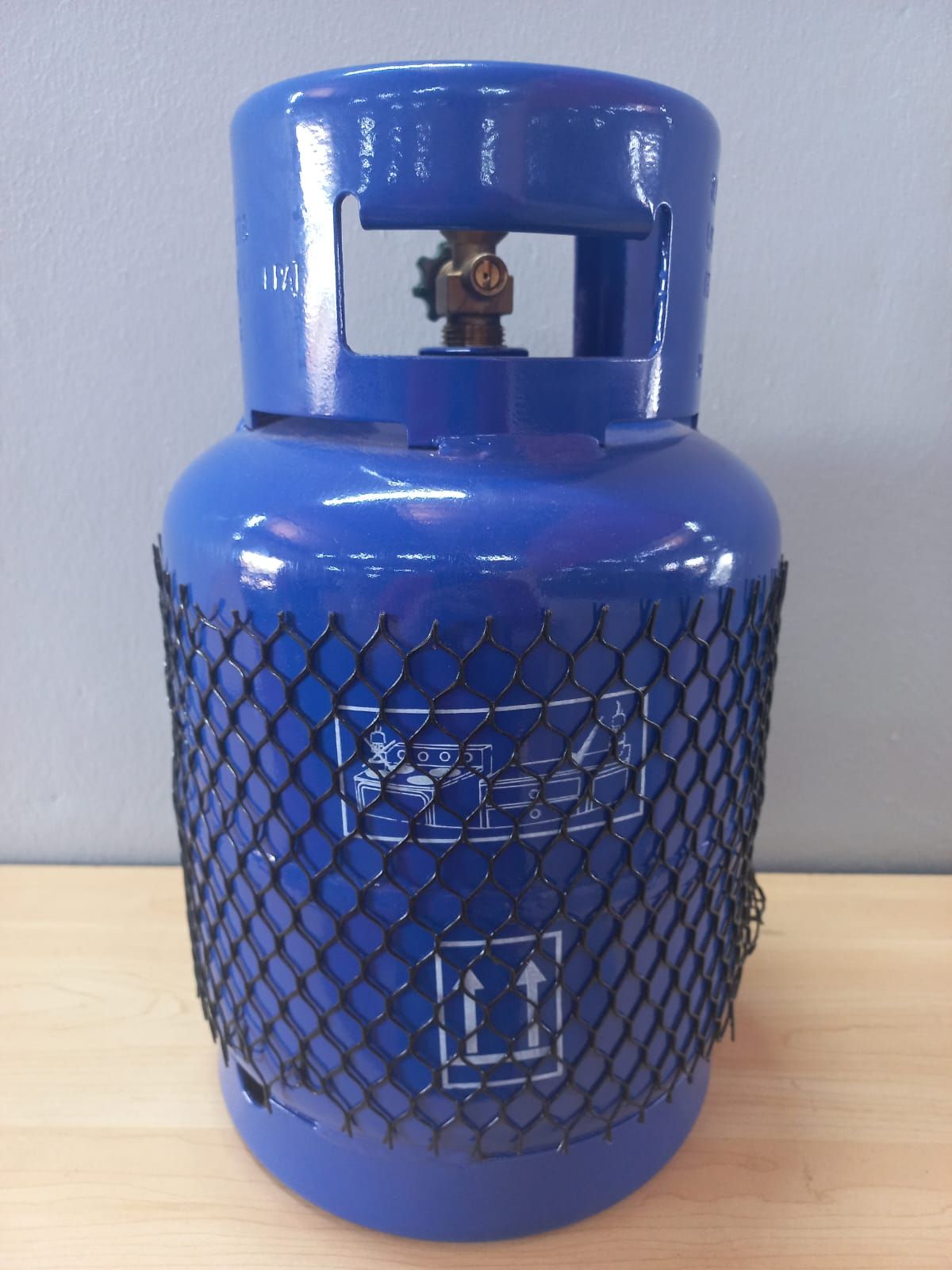 3KG EMPTY GAS CYLINDER _0