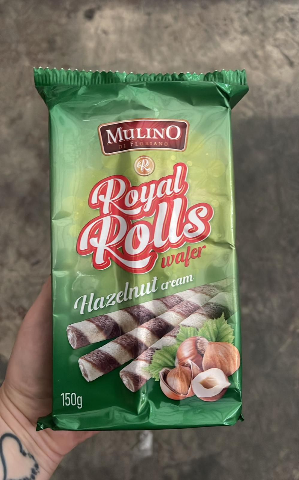 Mullino wafer rolls hazelnut 8x150g BBE 28/09/24 _0