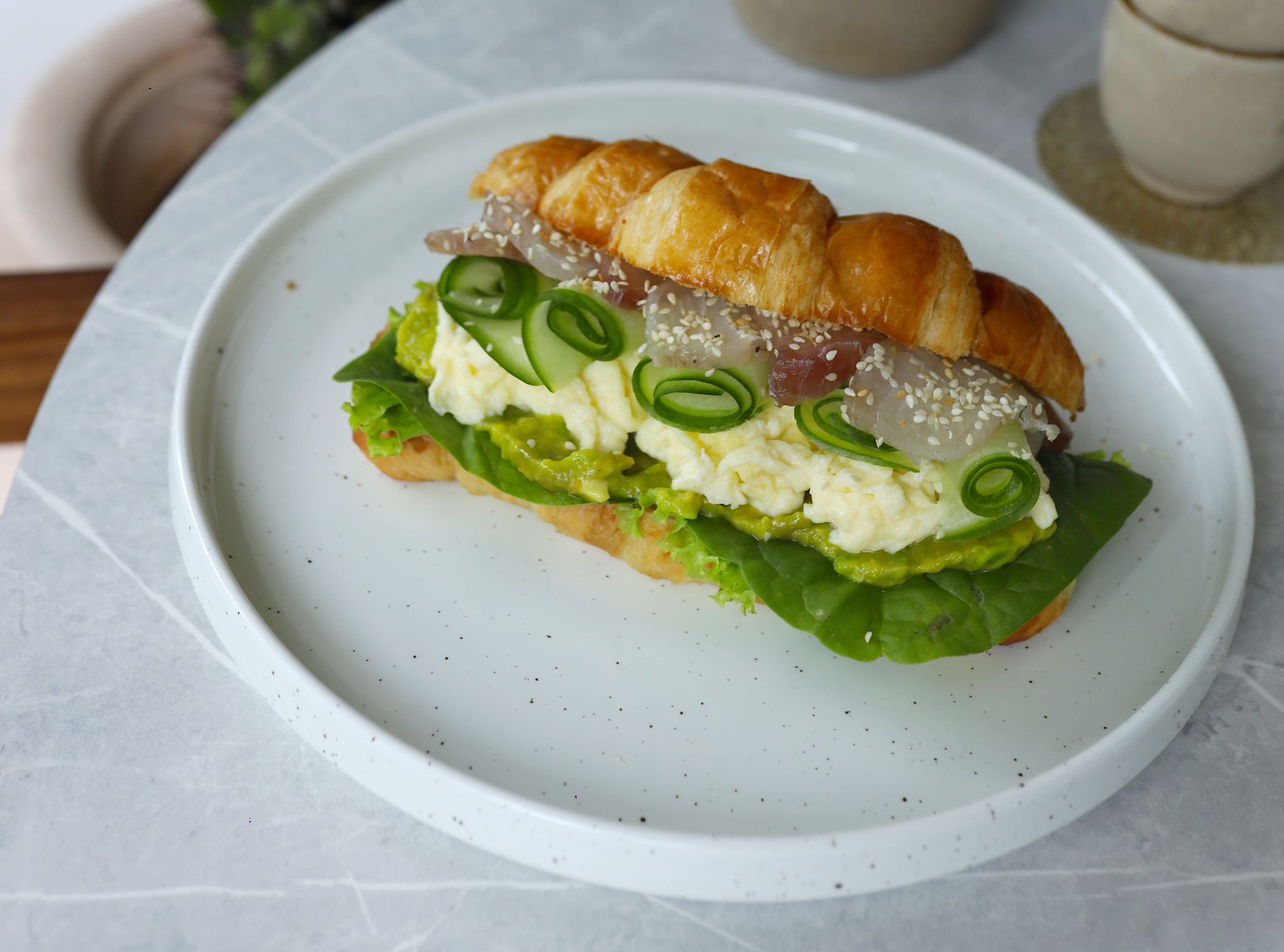 Croissant with sea bass & scramble egg_0