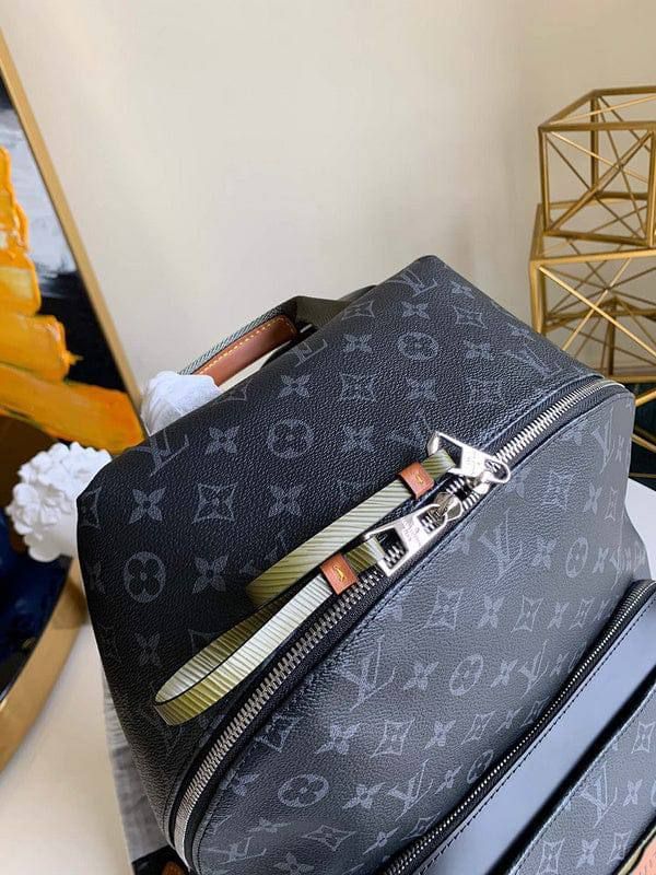  LOUIS VUITTON Discovery Backpack_4