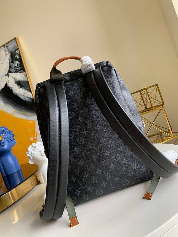  LOUIS VUITTON Discovery Backpack_2