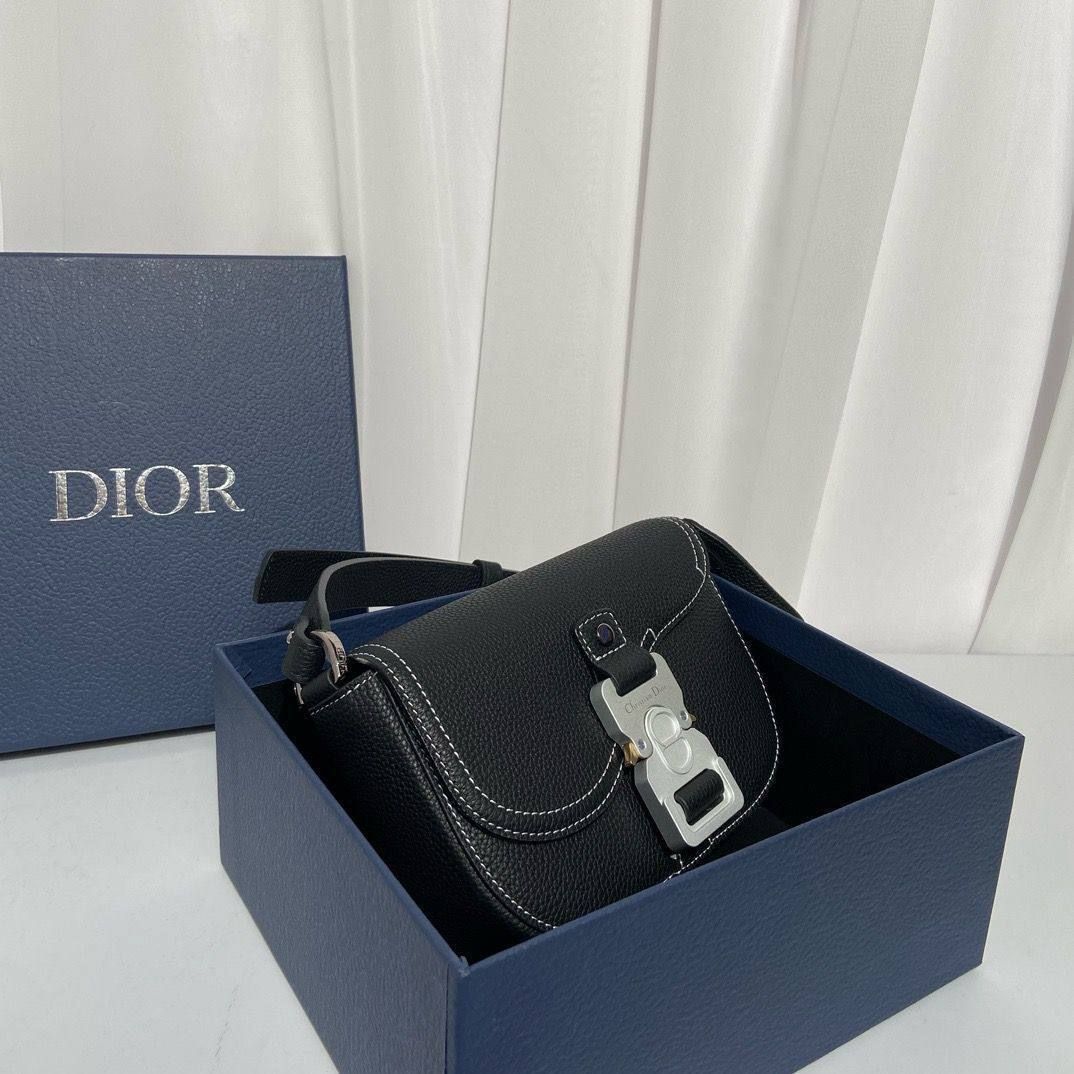 DIOR Mini Saddle Bag_2