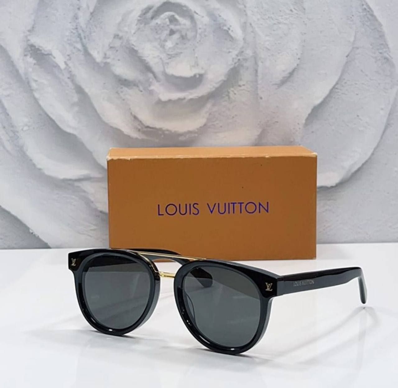  LOUIS VUITTON_0