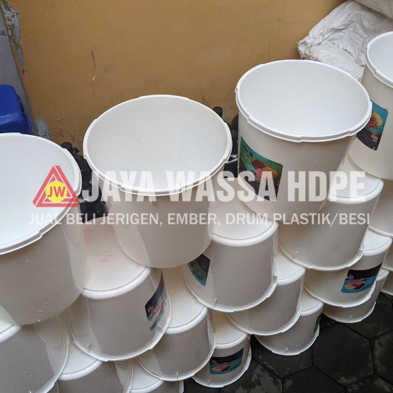 Ember Toples Beras Gula 8 Liter Kotak Foodgrade Yogyakarta_4