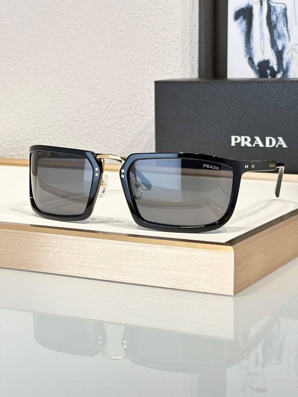 PRADA_0