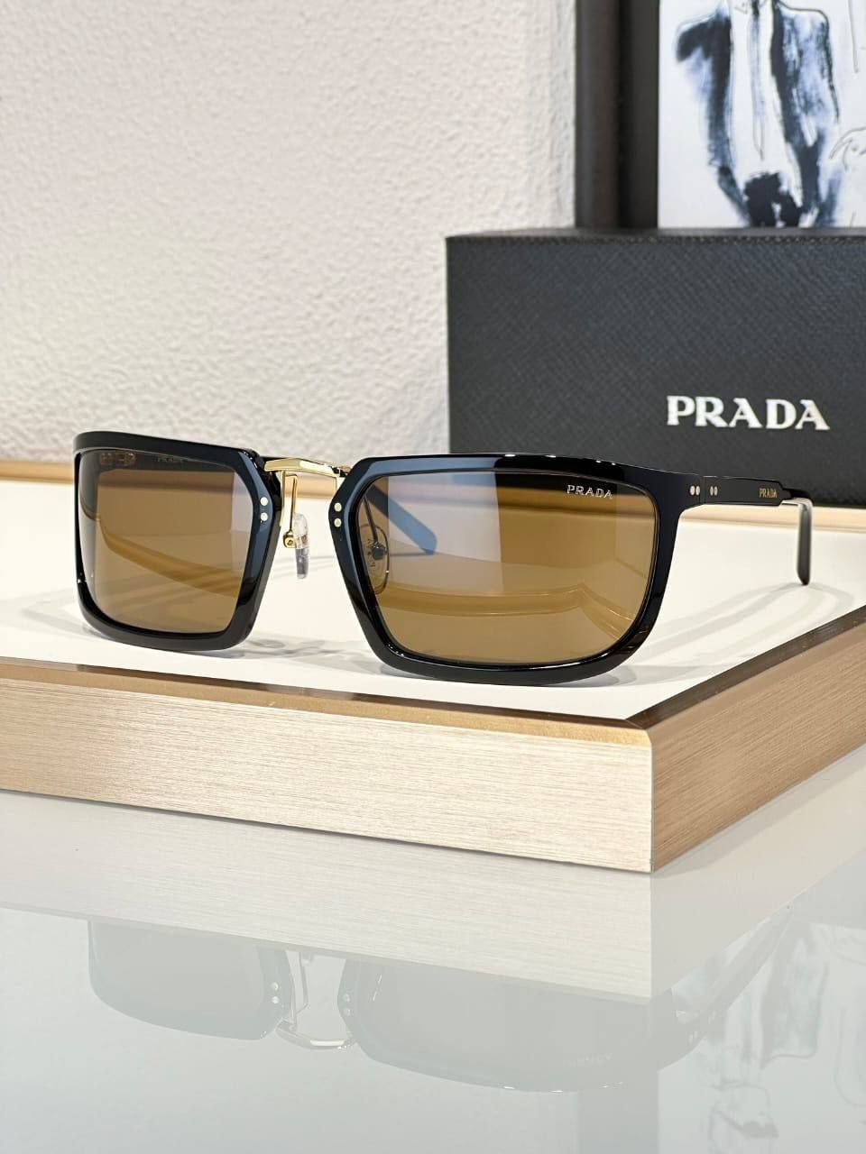 PRADA_0