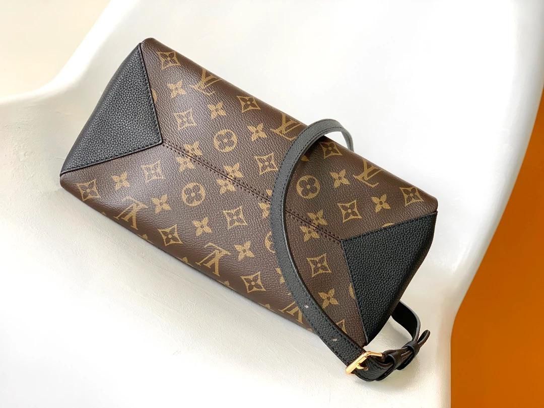 LOUIS VUITTON Vendome BB Opera bag_3