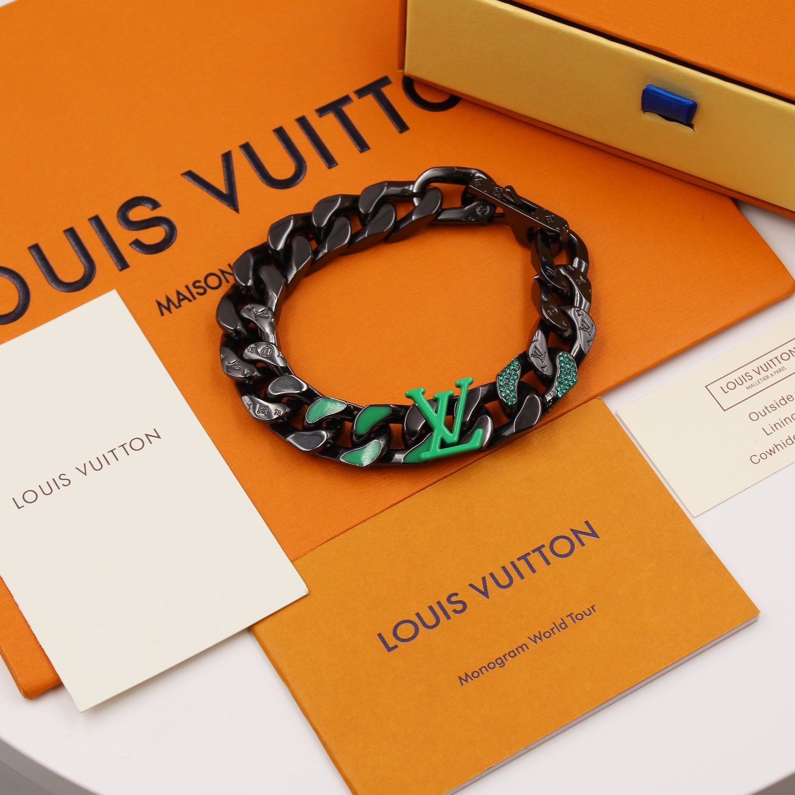 LOUIS VUITTON_1